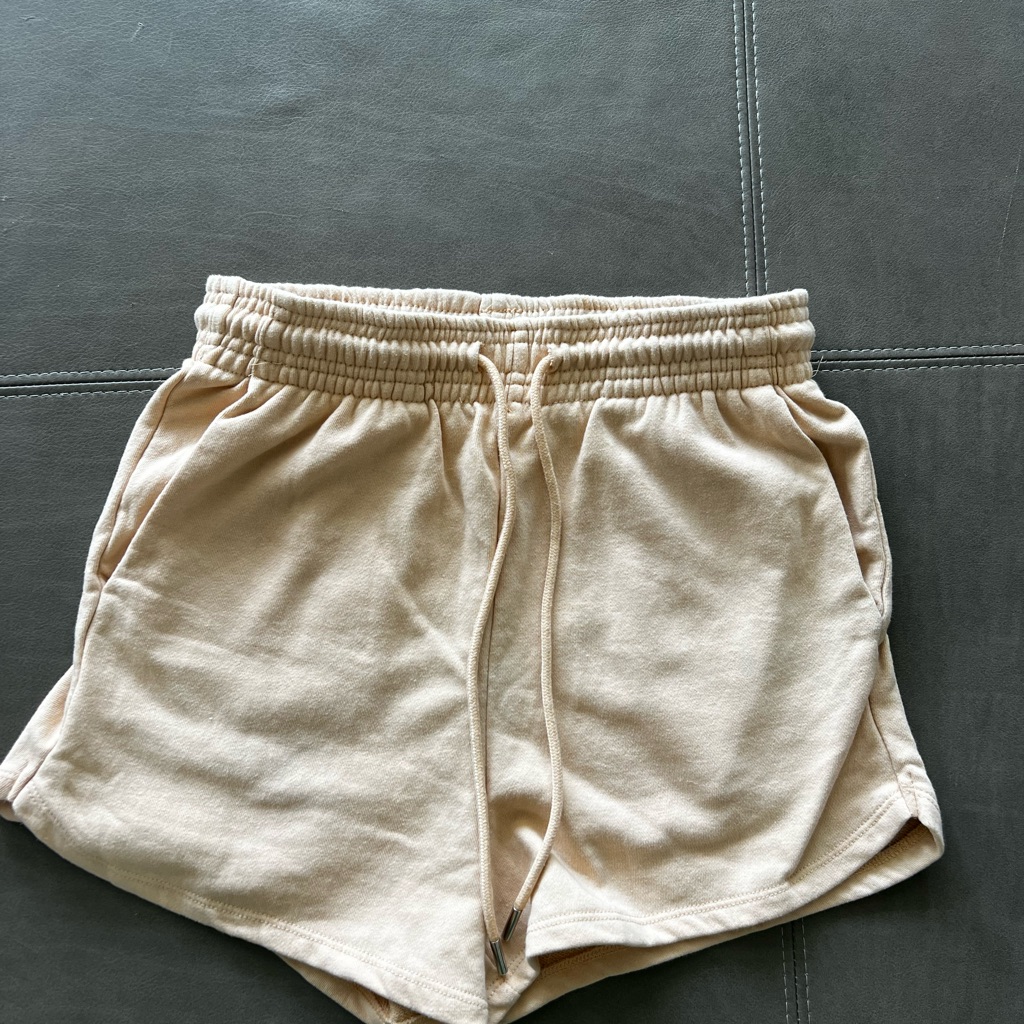 H&M Light Beige Elastic Waist Shorts